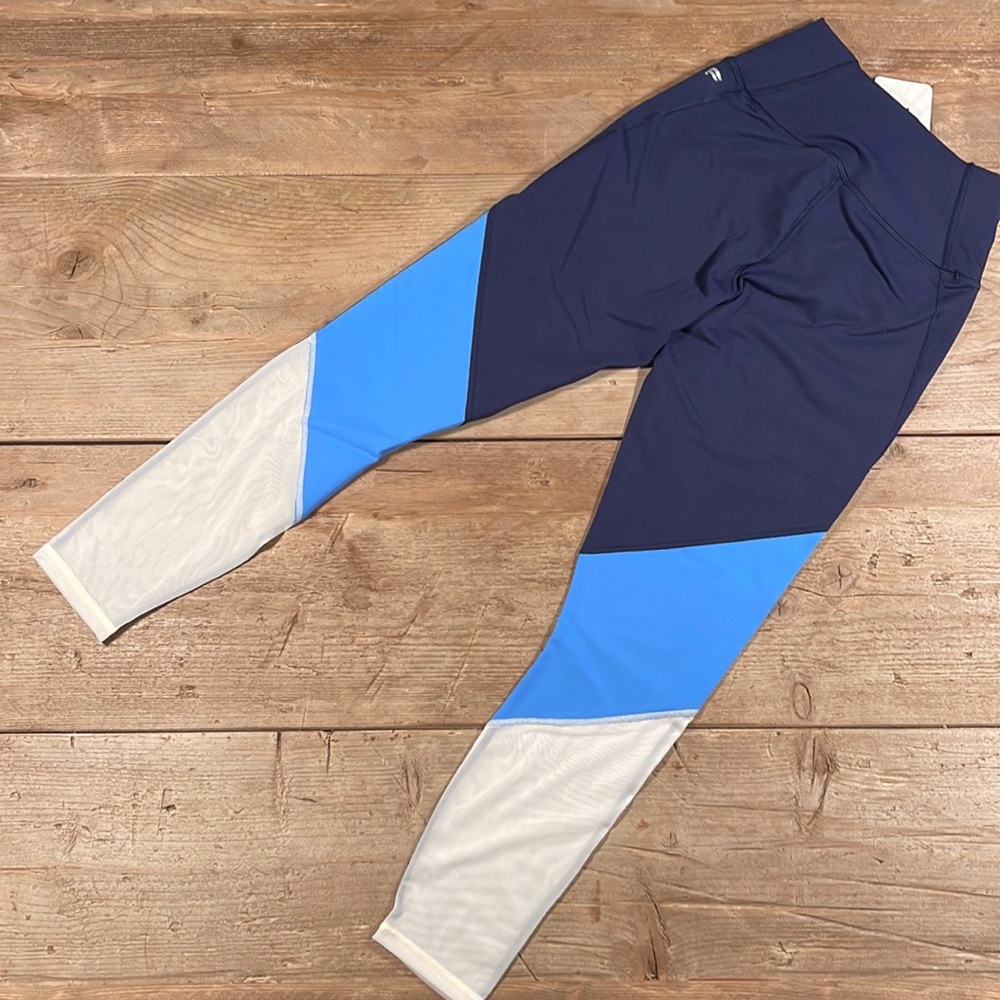 NWT- Fabletics Zone High Waisted 7/8 Legging -DEEP NAVY/MULTI (24”)- Brand New! - Picture 5 of 10